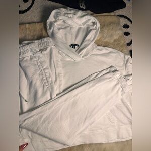 James Perse White set